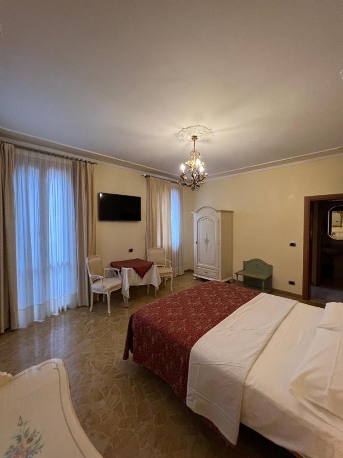 Inn Veneţia Exterior foto
