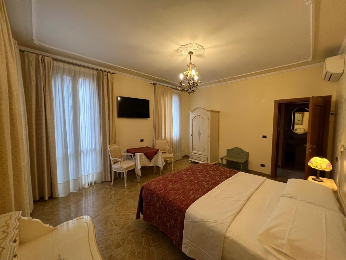 Inn Veneţia Exterior foto