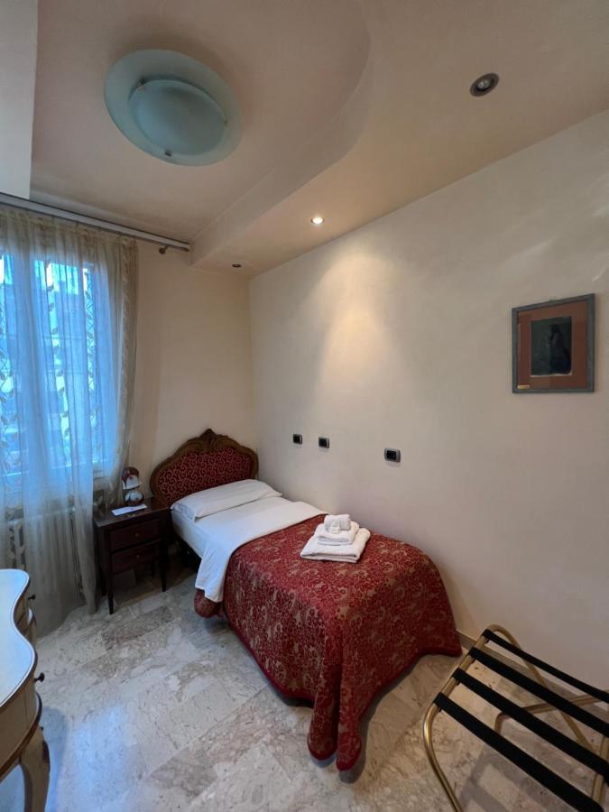Inn Veneţia Exterior foto